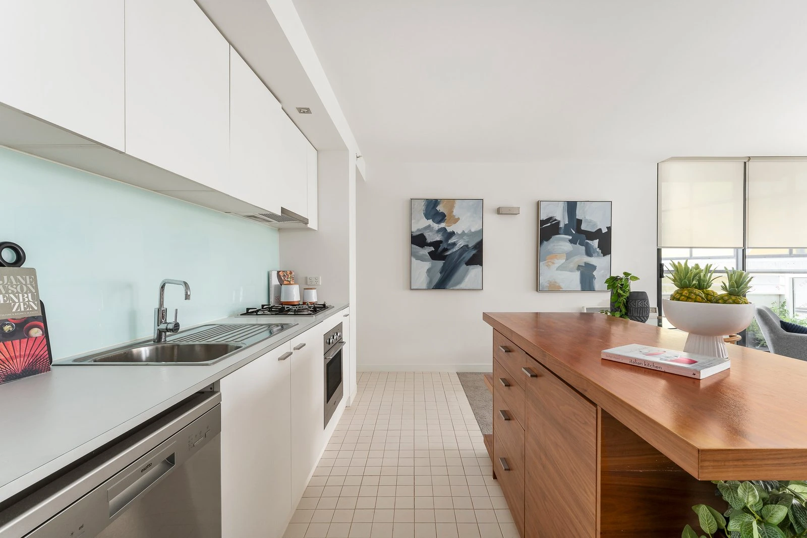 906/377 Burwood Road, Hawthorn, 3122