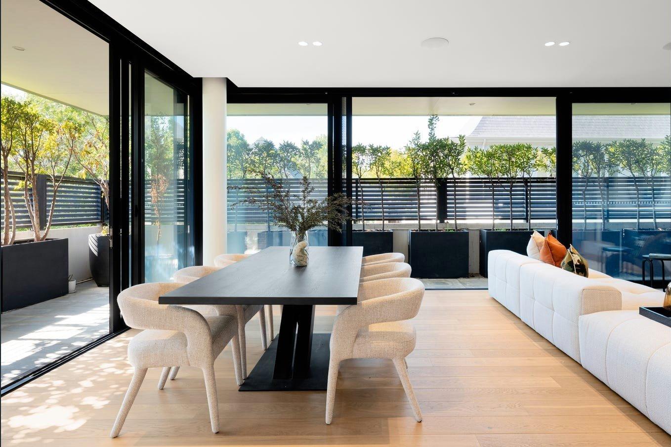 9/1 Irving Road, Toorak, 3142