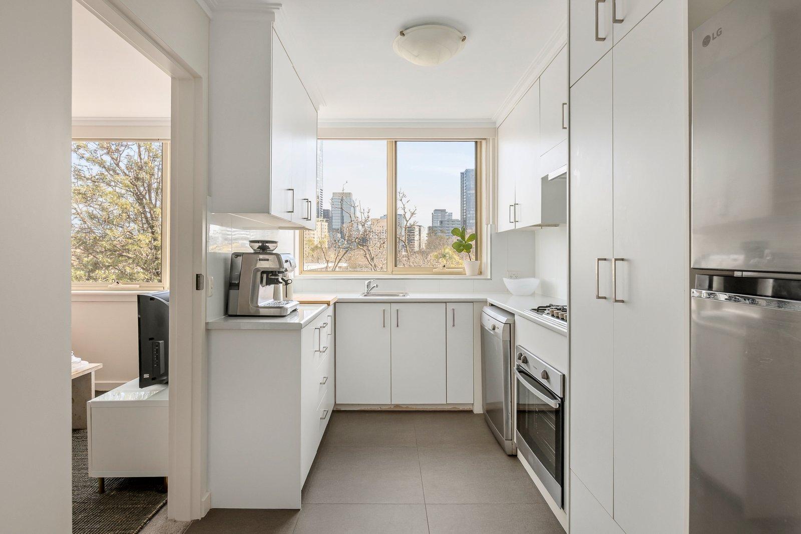 9/16 Kensington Road, South Yarra, 3141