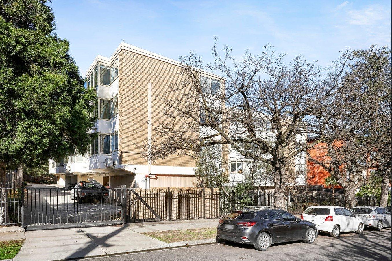 9/16 Kensington Road, South Yarra, 3141