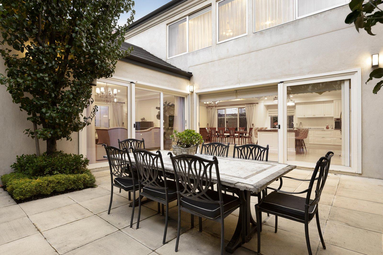 92 Doncaster Road, Balwyn North, 3104
