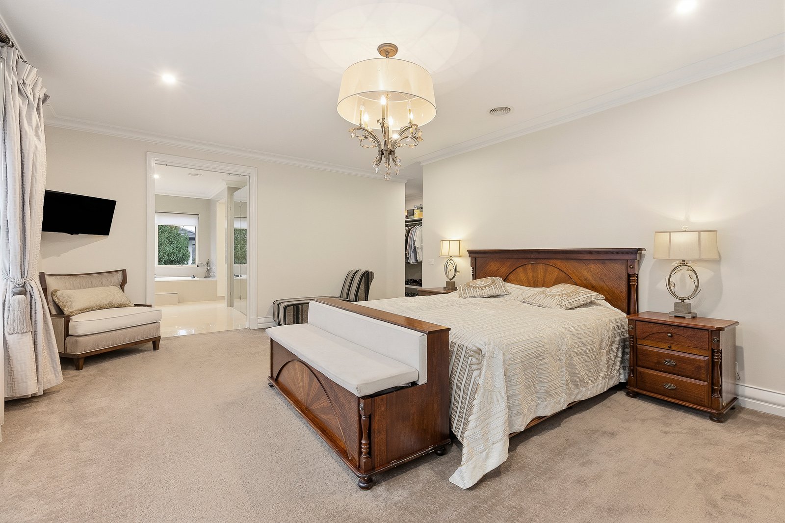 92 Doncaster Road, Balwyn North, 3104