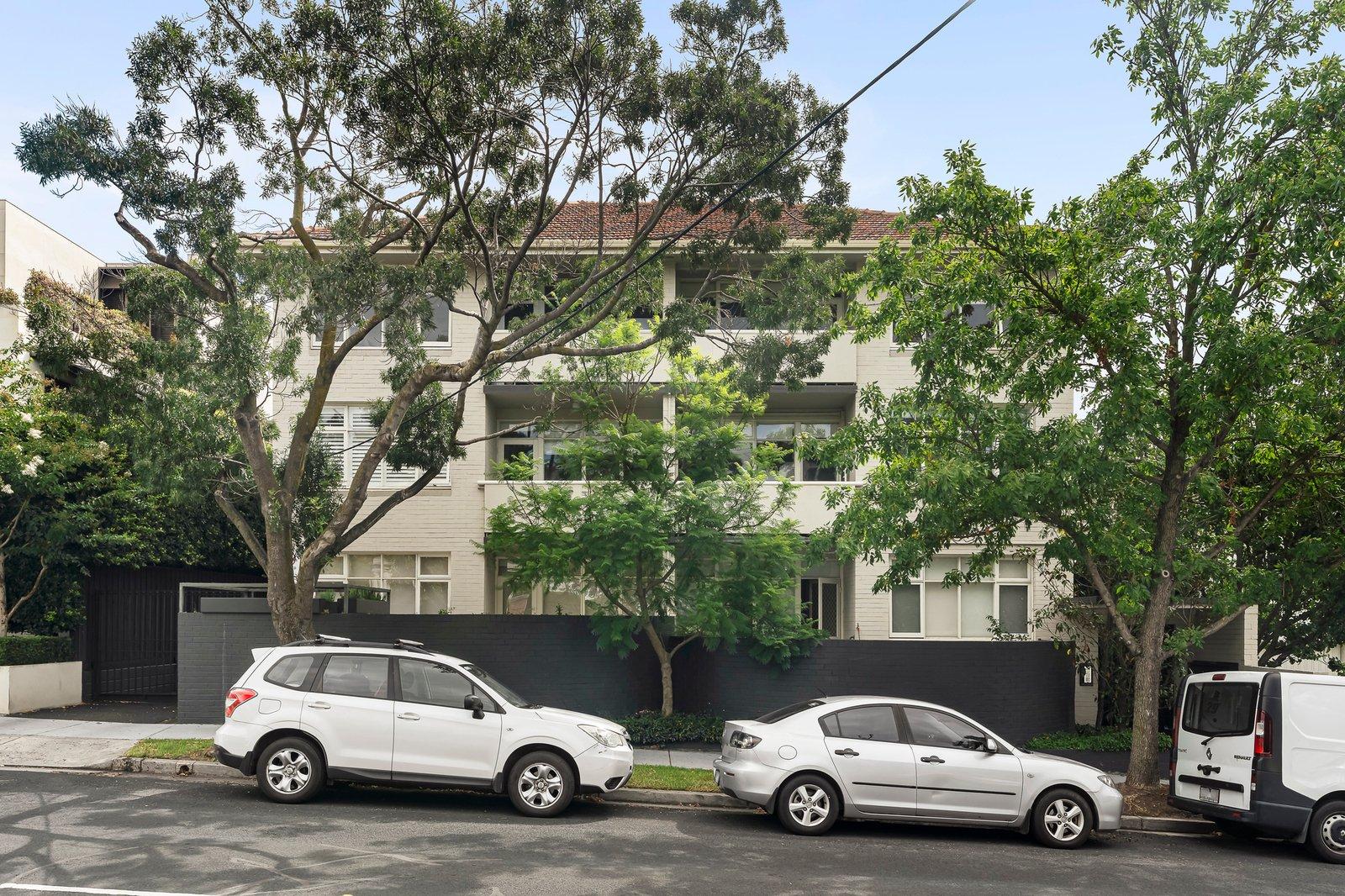 9/27 Wallace Avenue, Toorak, 3142