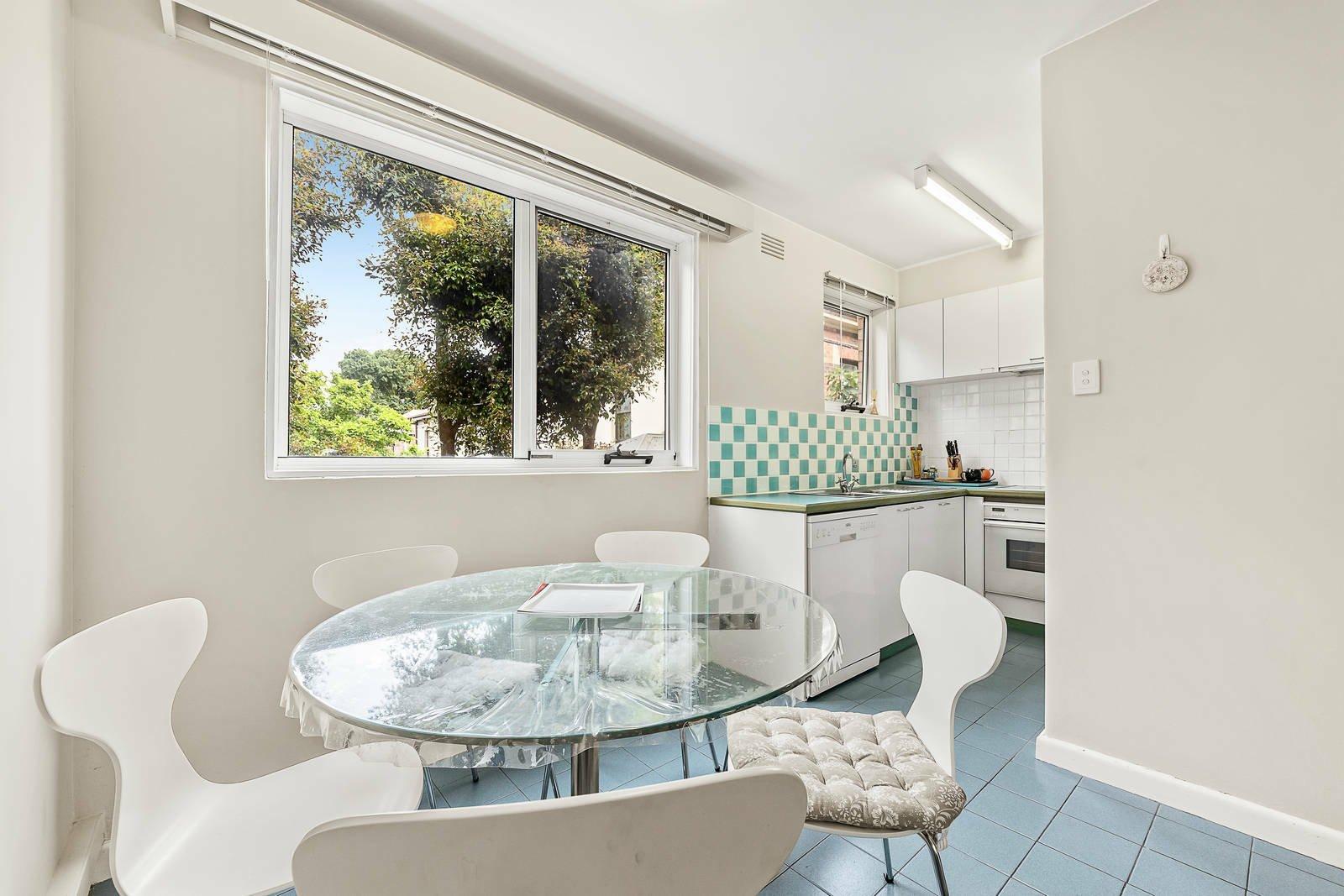 9/280 Riversdale Road, Hawthorn East, 3123