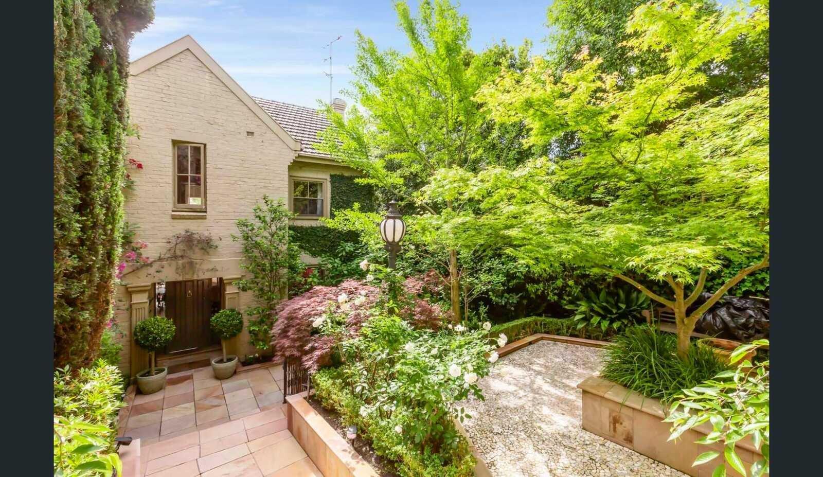 99 Grange Road, Toorak, 3142