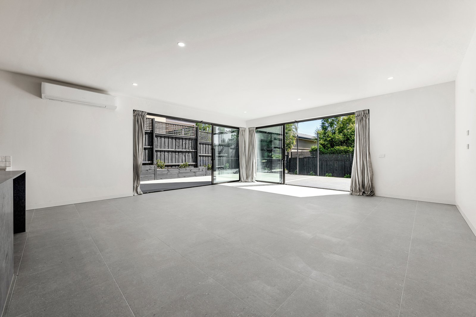 9A Benwerrin Road, Surrey Hills, 3127