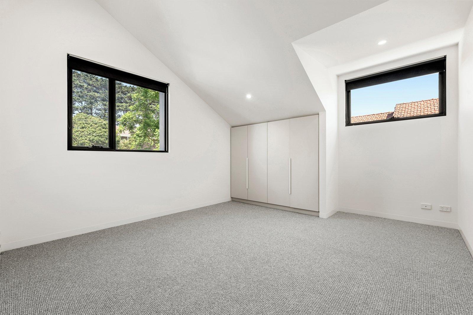 9A Benwerrin Road, Surrey Hills, 3127