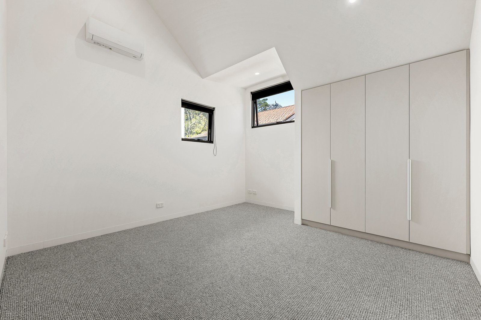 9A Benwerrin Road, Surrey Hills, 3127