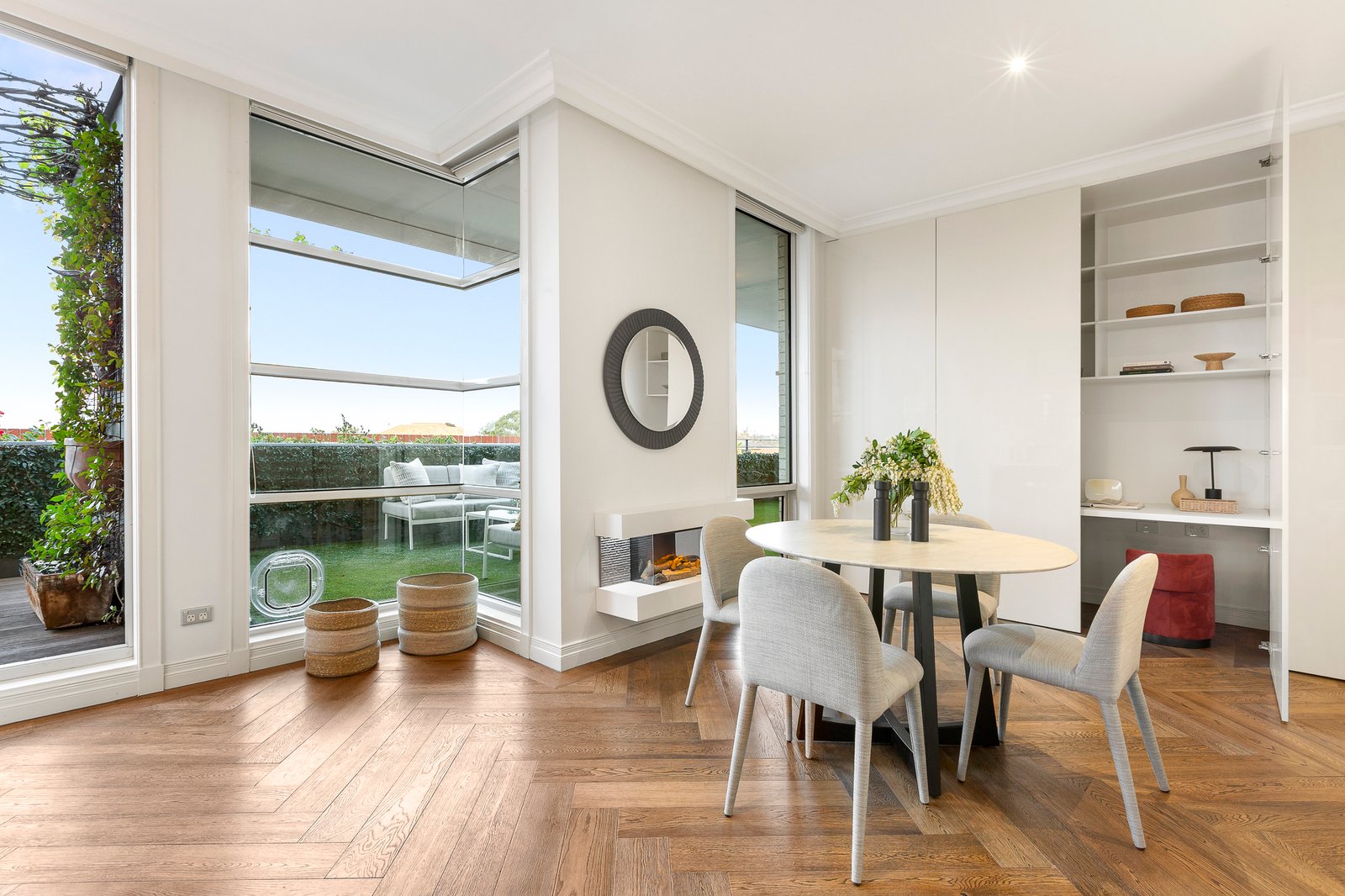 Penthouse, 101 River Street, South Yarra, 3141