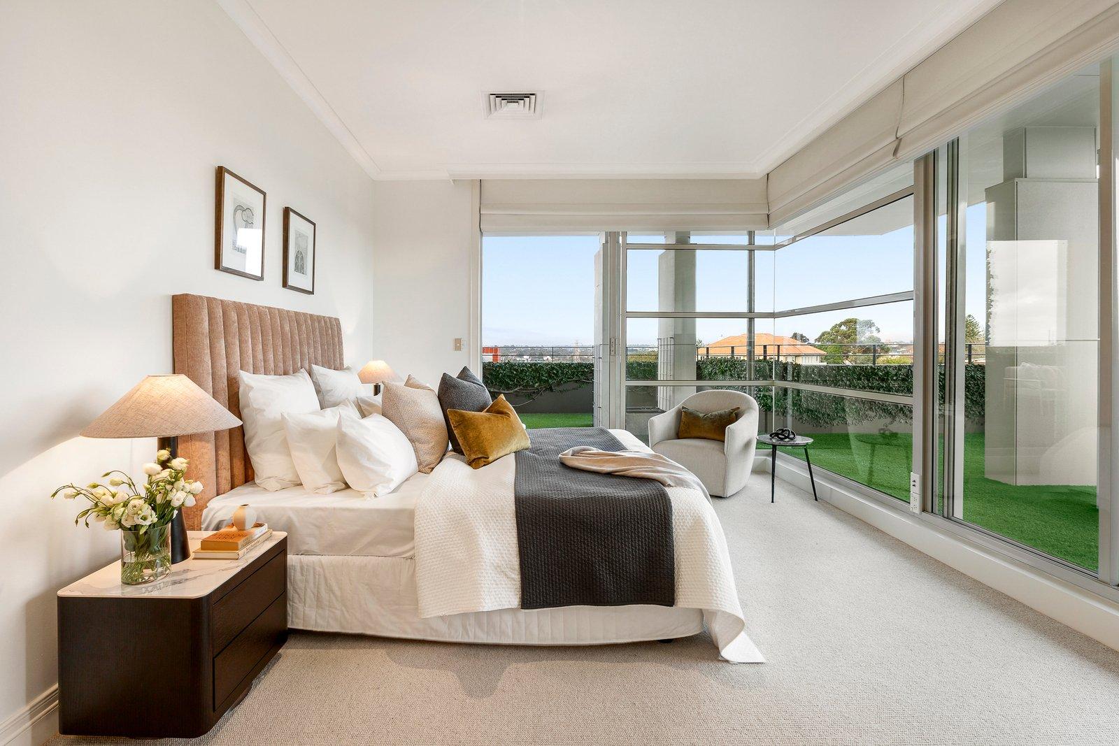 Penthouse, 101 River Street, South Yarra, 3141