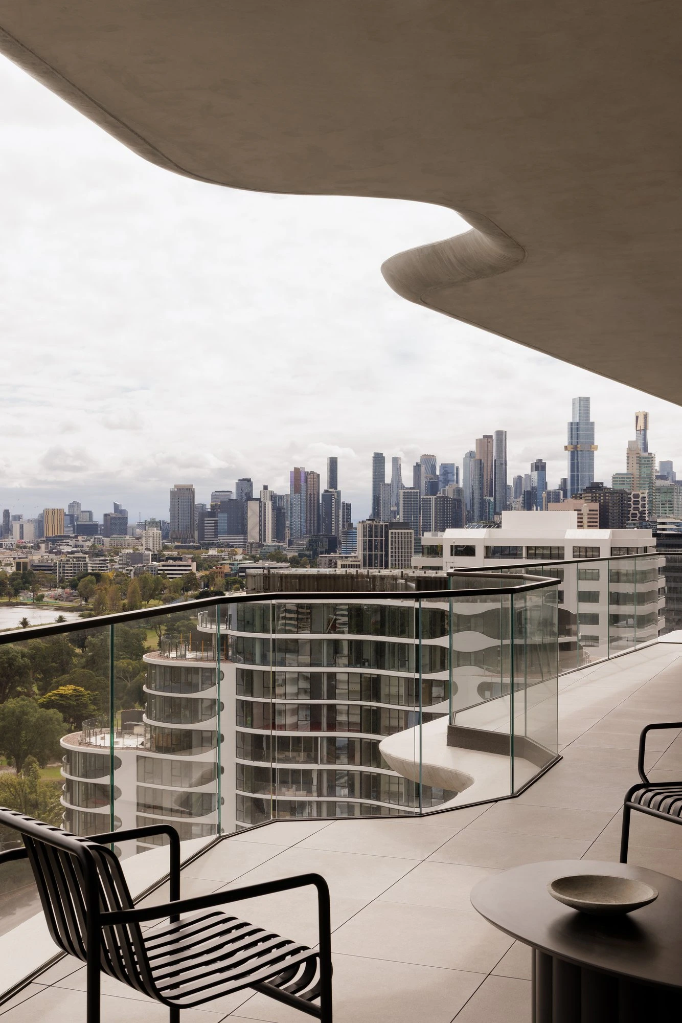 Penthouse, 8 Louise Street, Melbourne, 3004
