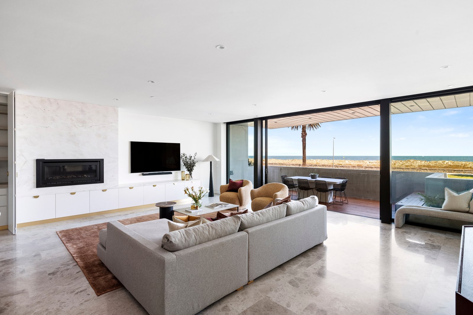 Residence 1/32 Beaconsfield Parade, Albert Park, 3206
