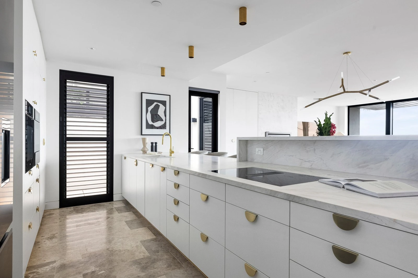 Residence 1/32 Beaconsfield Parade, Albert Park, 3206