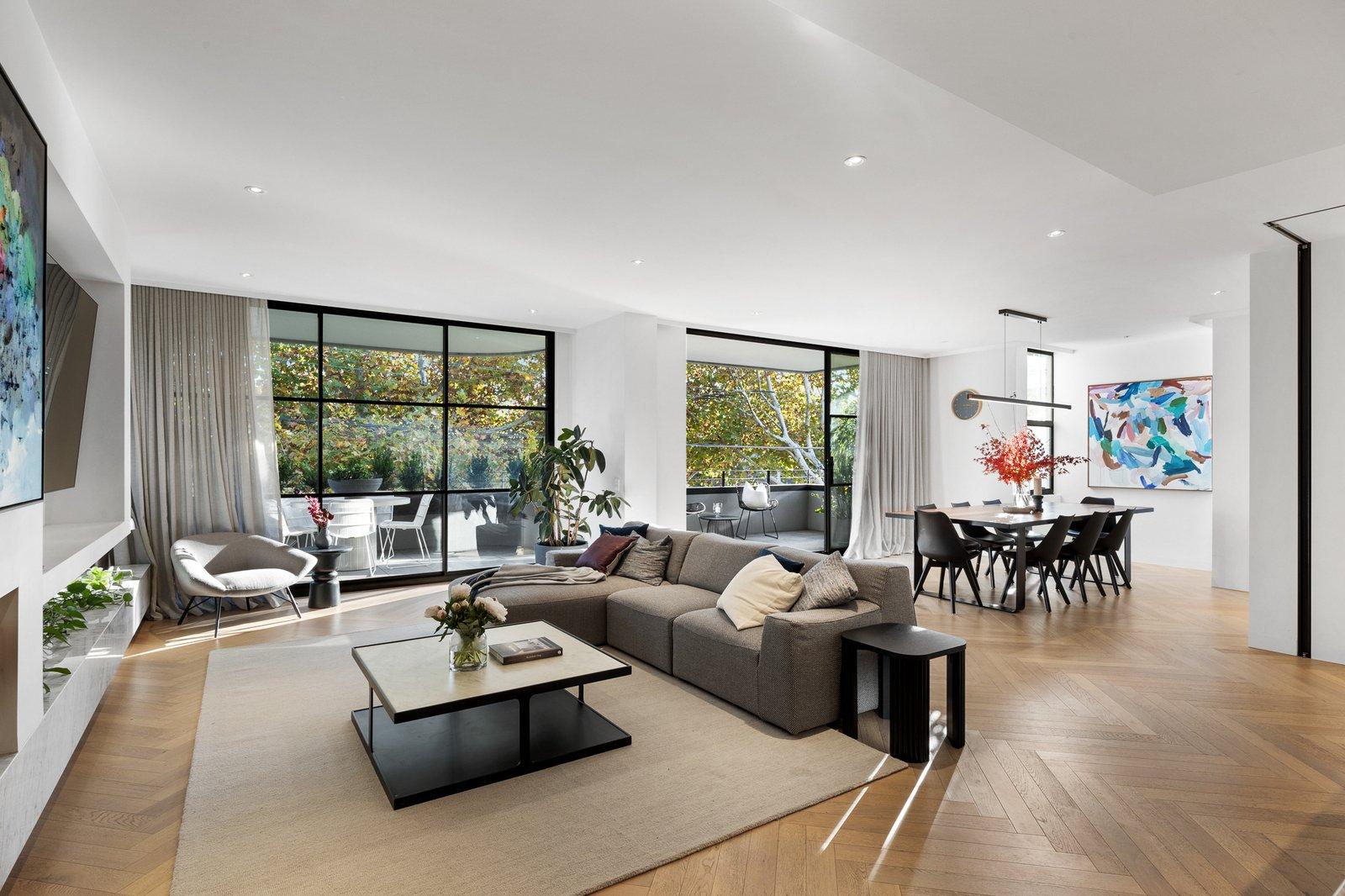 Residence 2/10 Patterson Place, South Melbourne, 3205