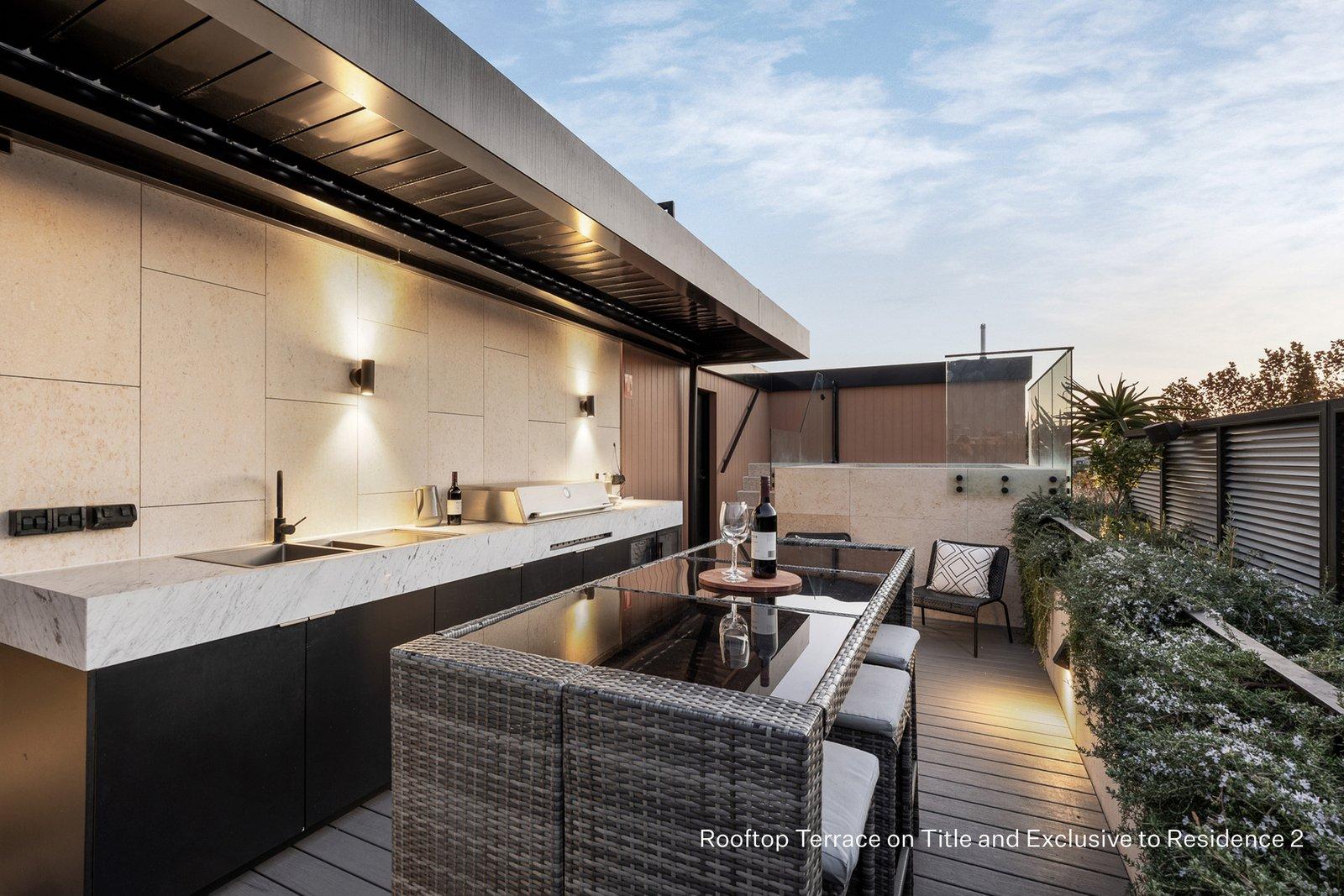 Residence 2/10 Patterson Place, South Melbourne, 3205