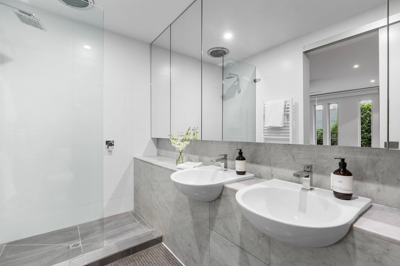 Residence 4/230 Ferrars Street, South Melbourne, 3205