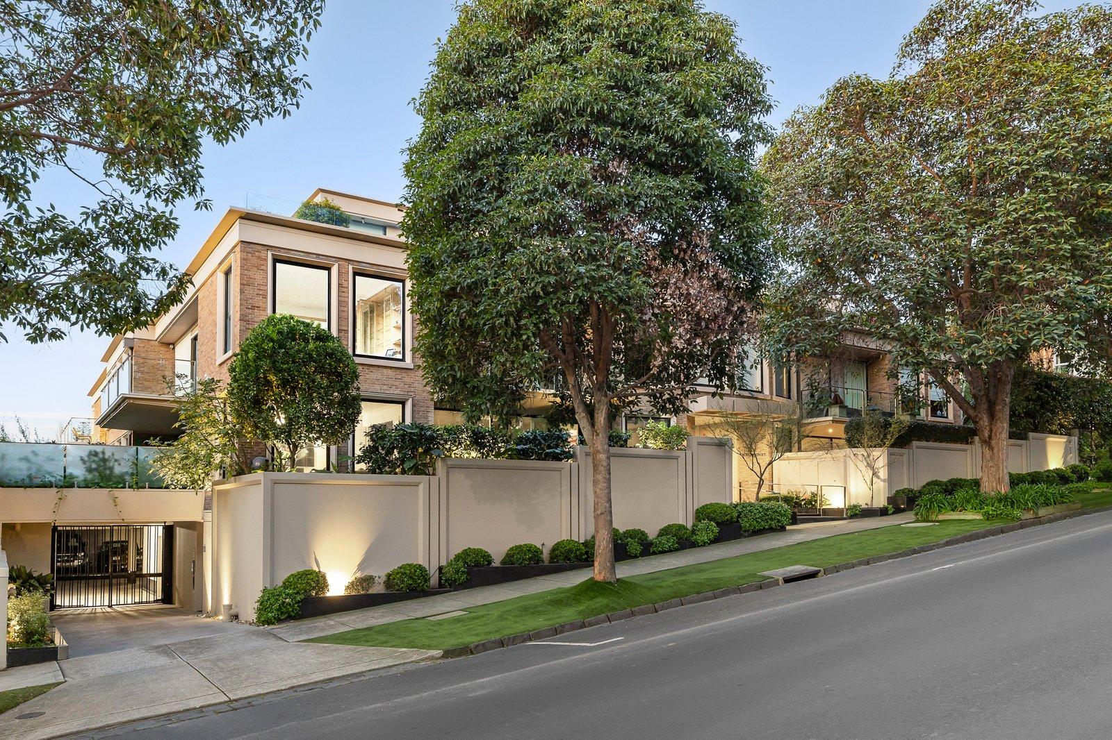 Sub Penthouse, 1 Robertson Street, Toorak, 3142
