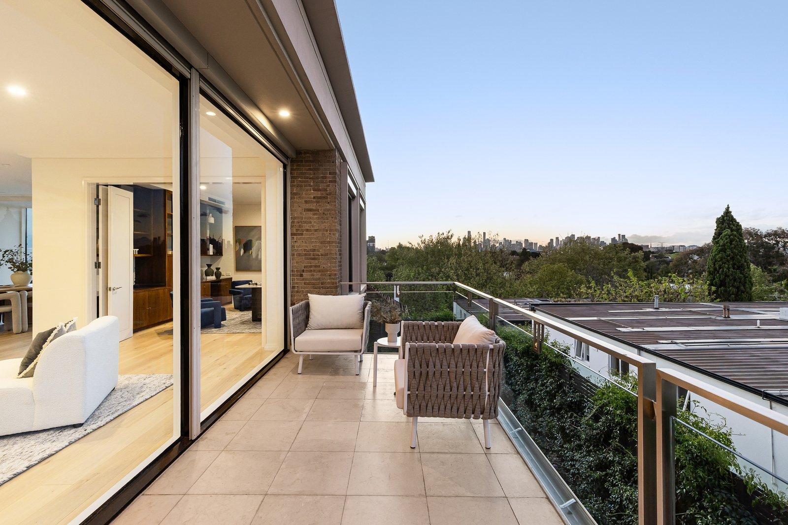 Sub Penthouse, 1 Robertson Street, Toorak, 3142