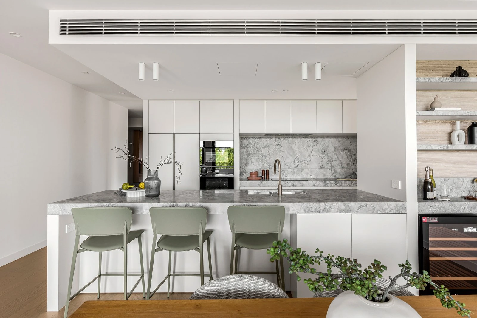 Sub-Penthouse, 1287 High Street, Malvern, 3144