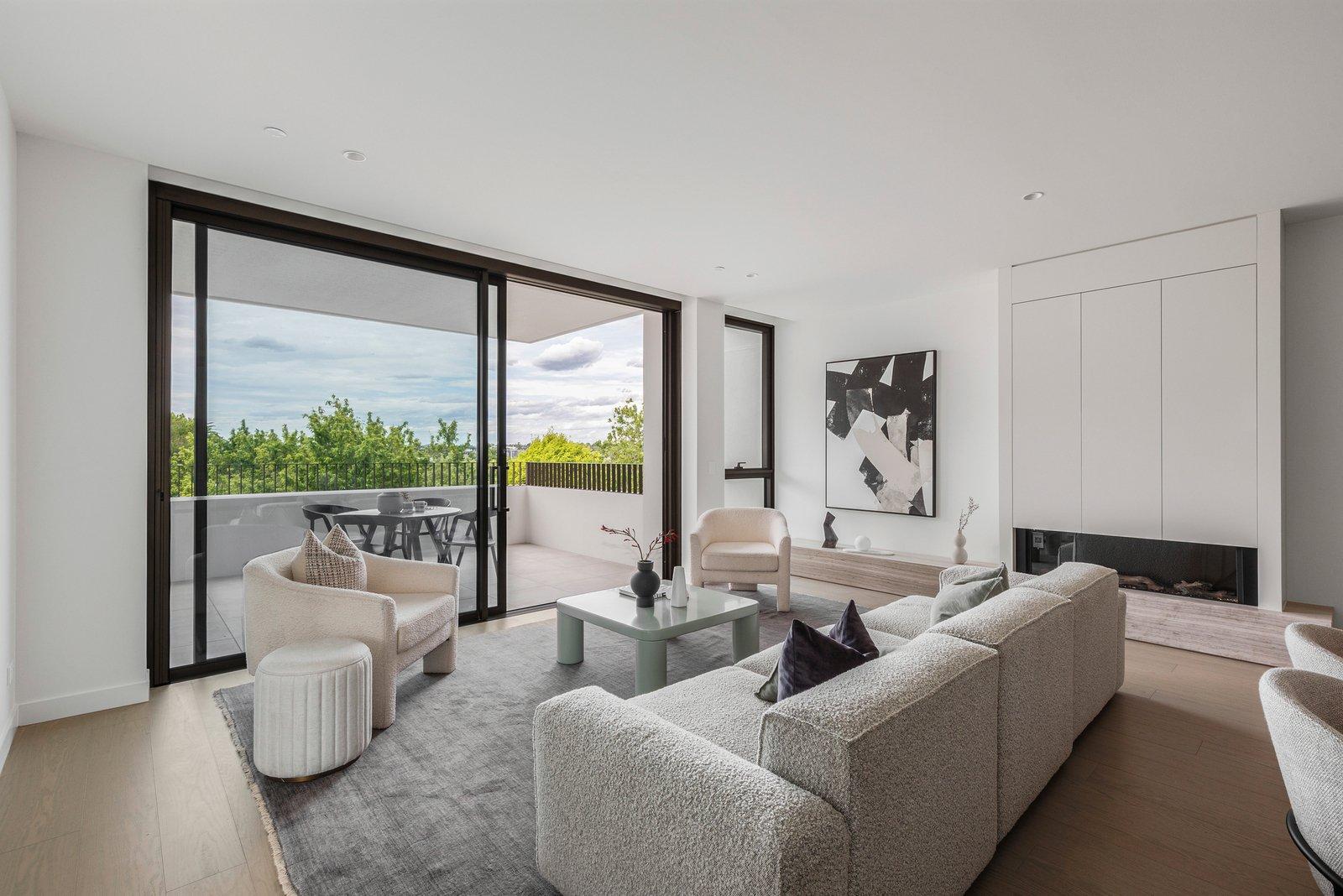 Sub-Penthouse, 1287 High Street, Malvern, 3144
