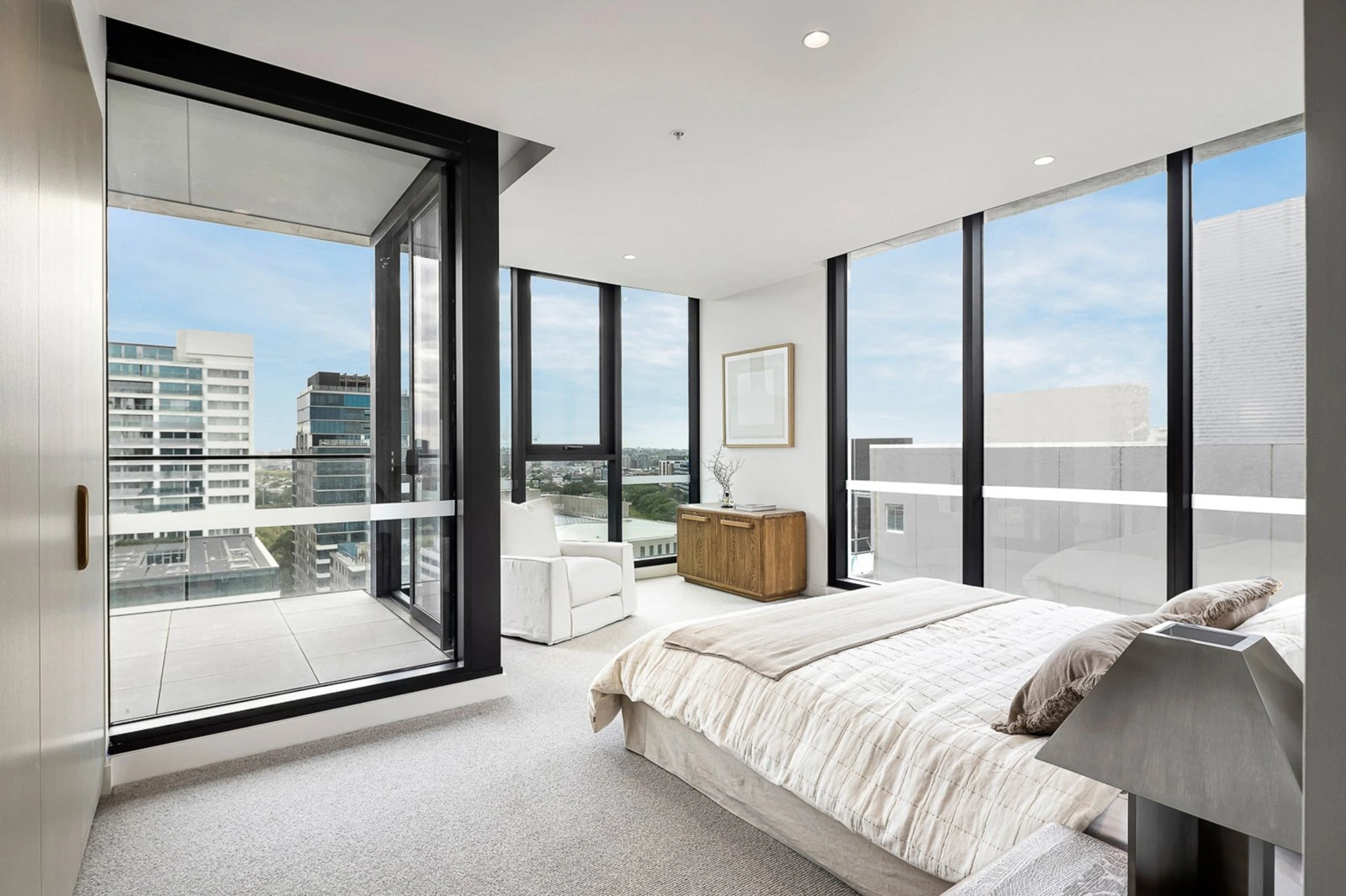 The Residence, 8 Louise Street, Melbourne, 3004