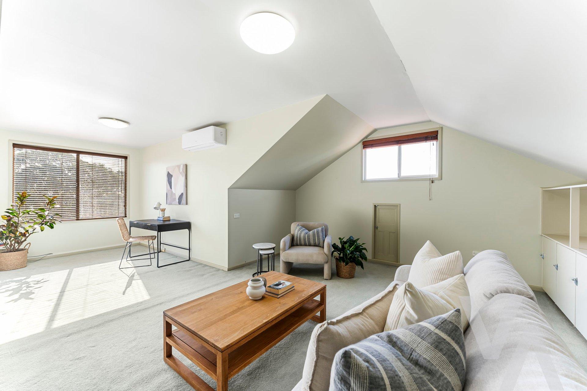 16 Kitchener Parade The Hill NSW
