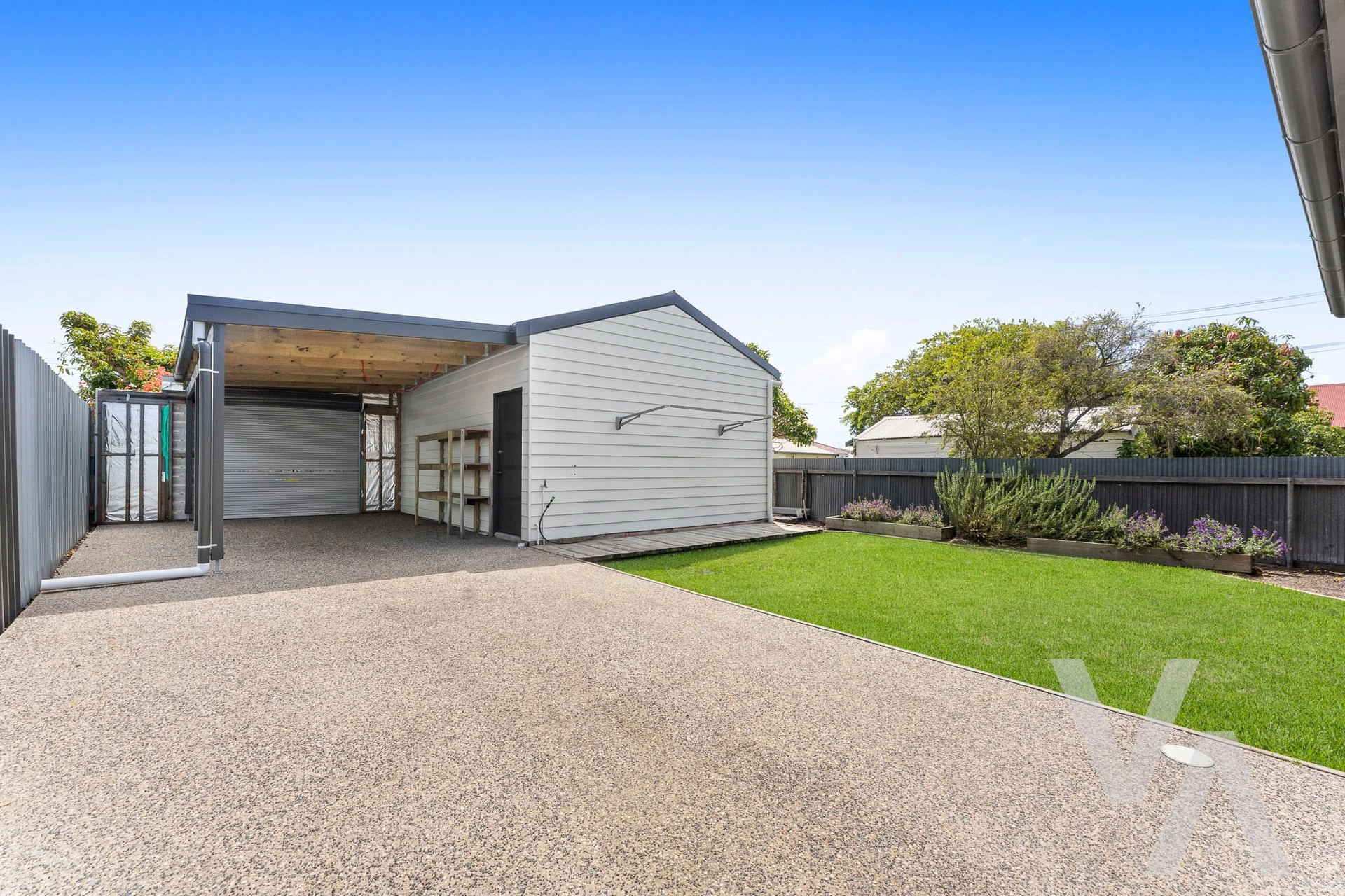 8 Queen Street Stockton NSW