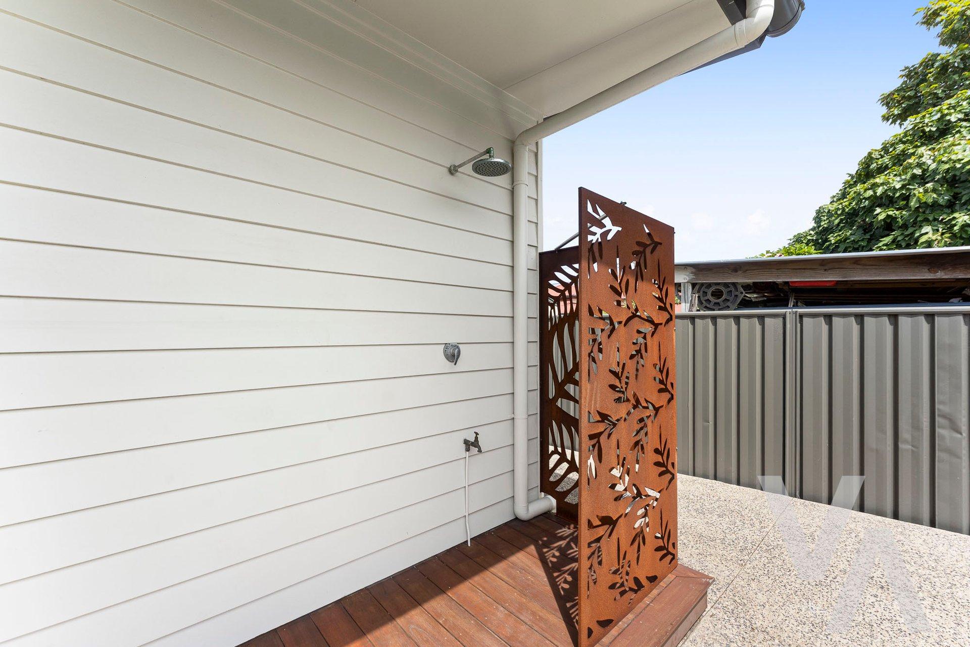 8 Queen Street Stockton NSW