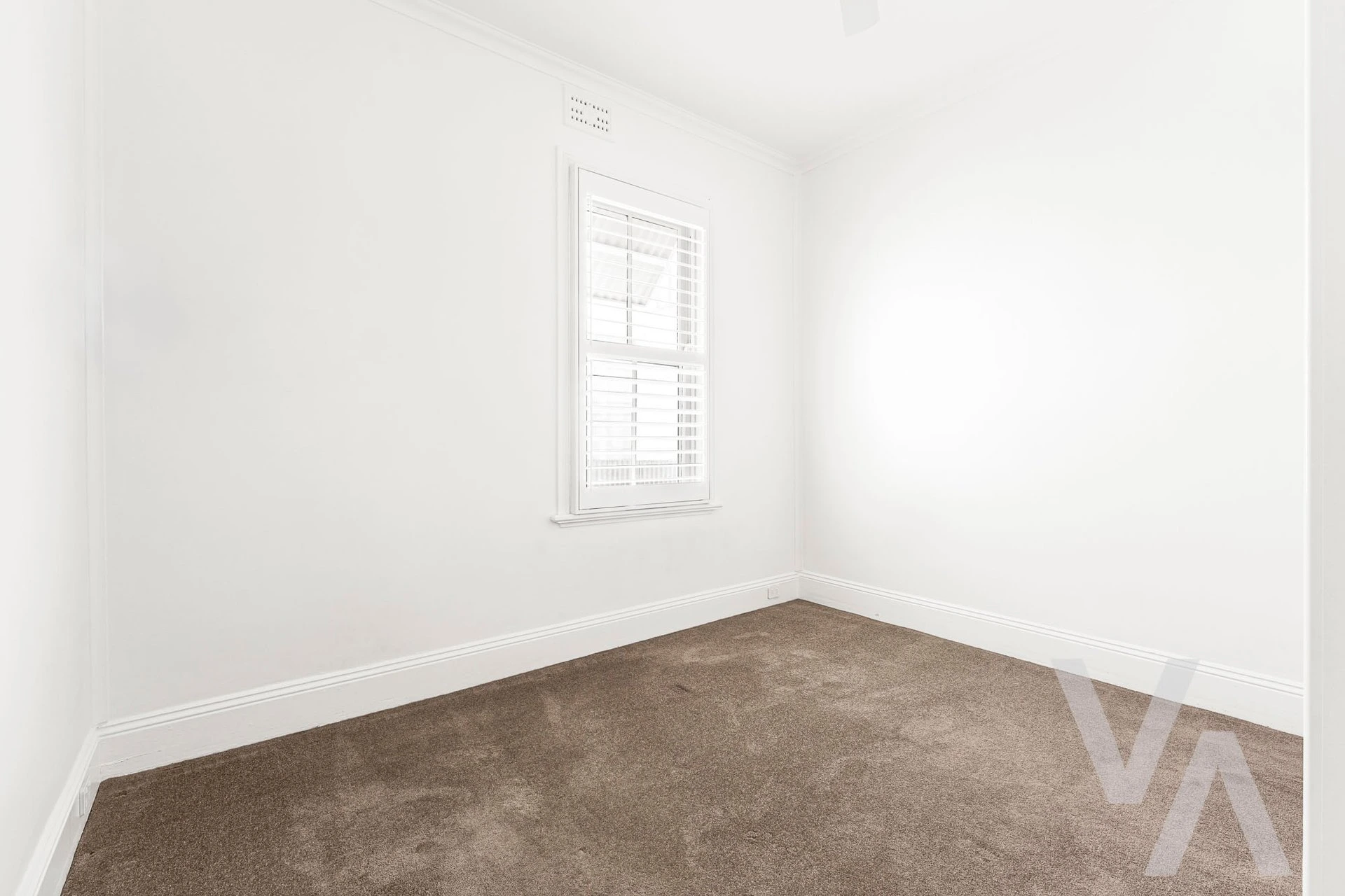8 Queen Street Stockton NSW