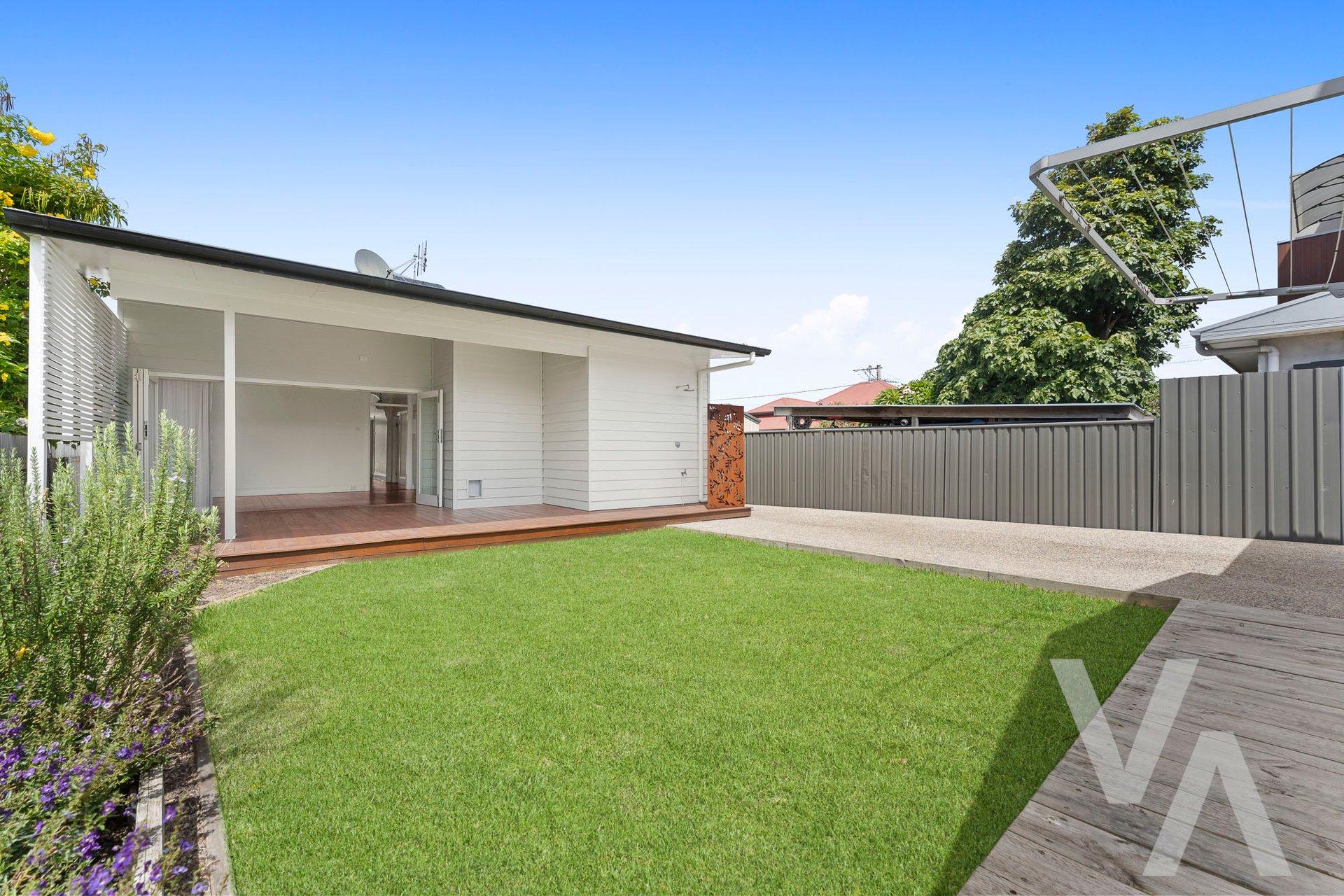 8 Queen Street Stockton NSW