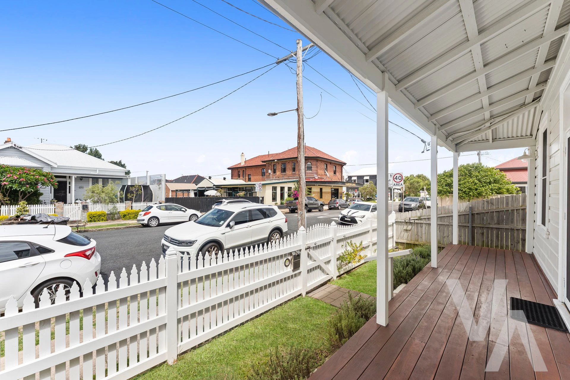 8 Queen Street Stockton NSW