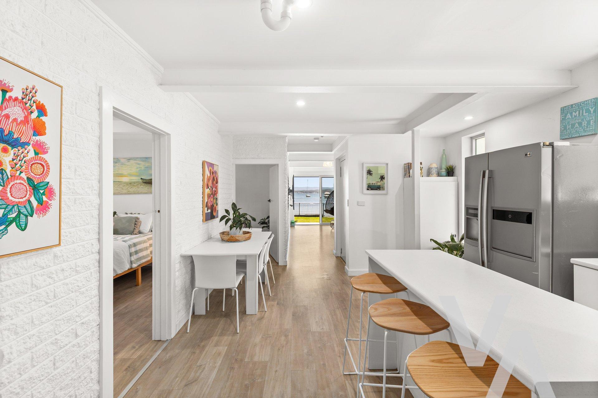 7 Walter  Street Belmont NSW