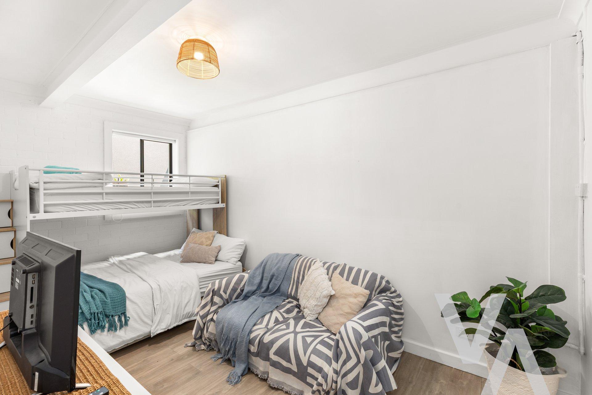 7 Walter  Street Belmont NSW
