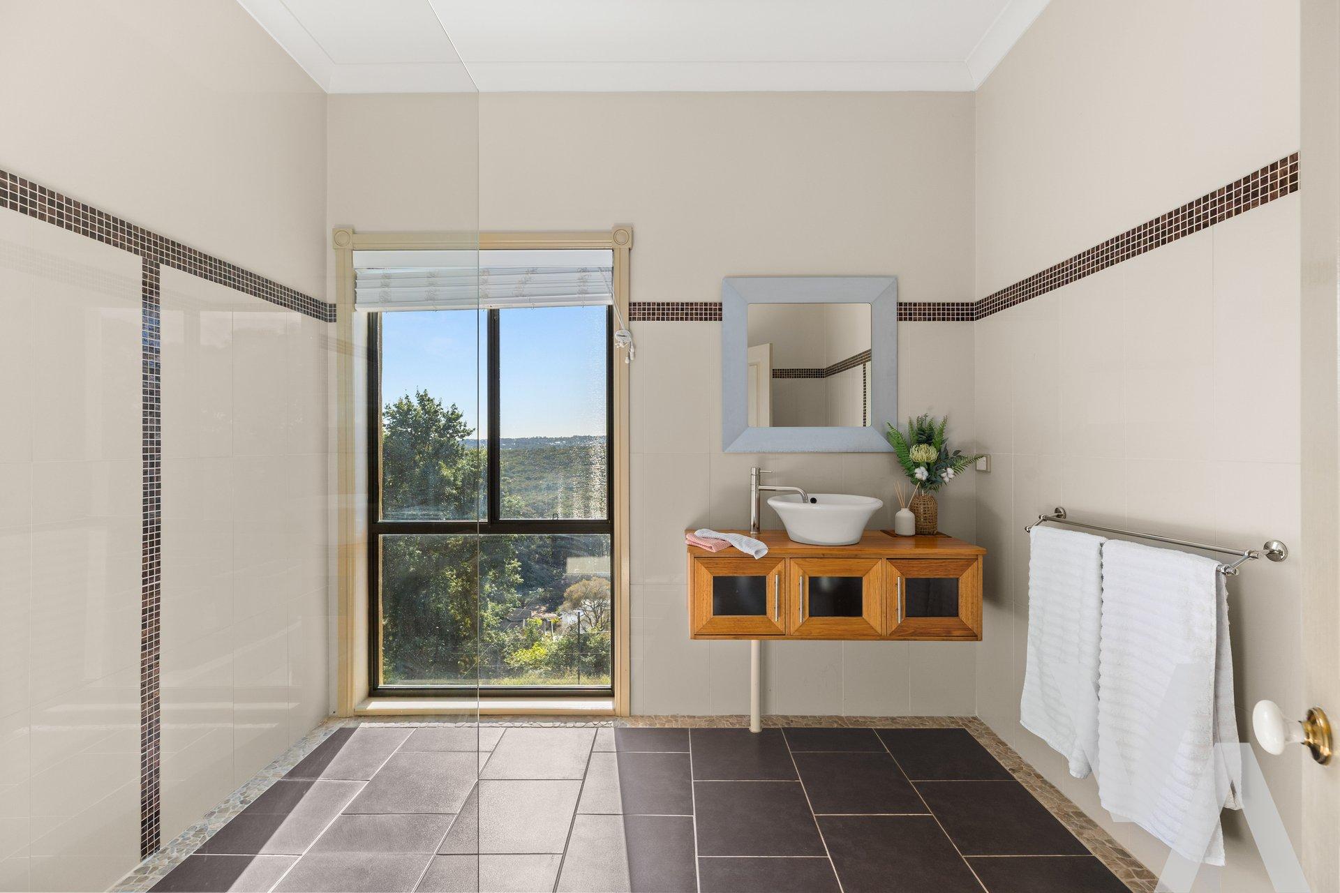 21 Plumridge Close Warners Bay NSW