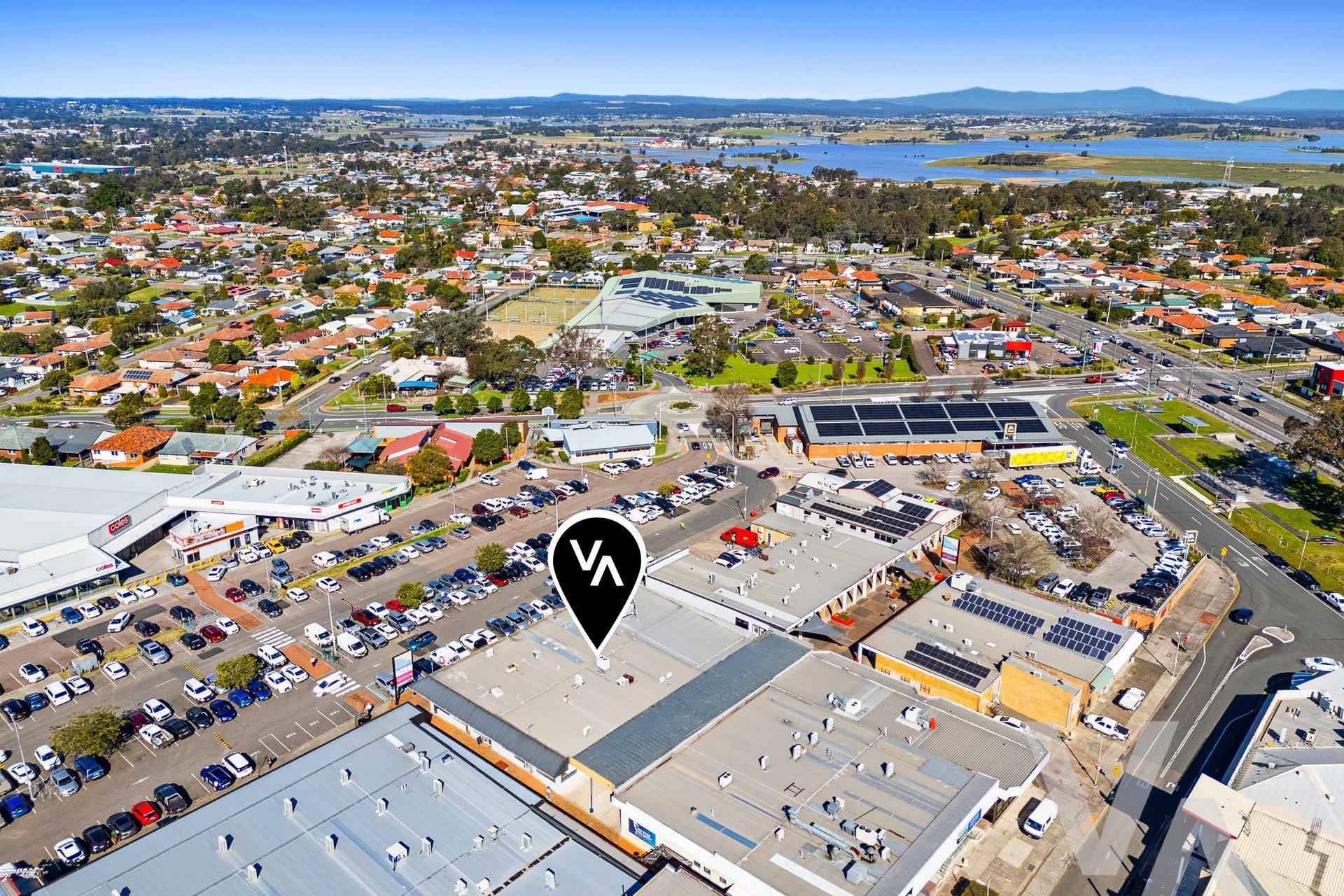 2 & 3/6 East Mall Rutherford NSW
