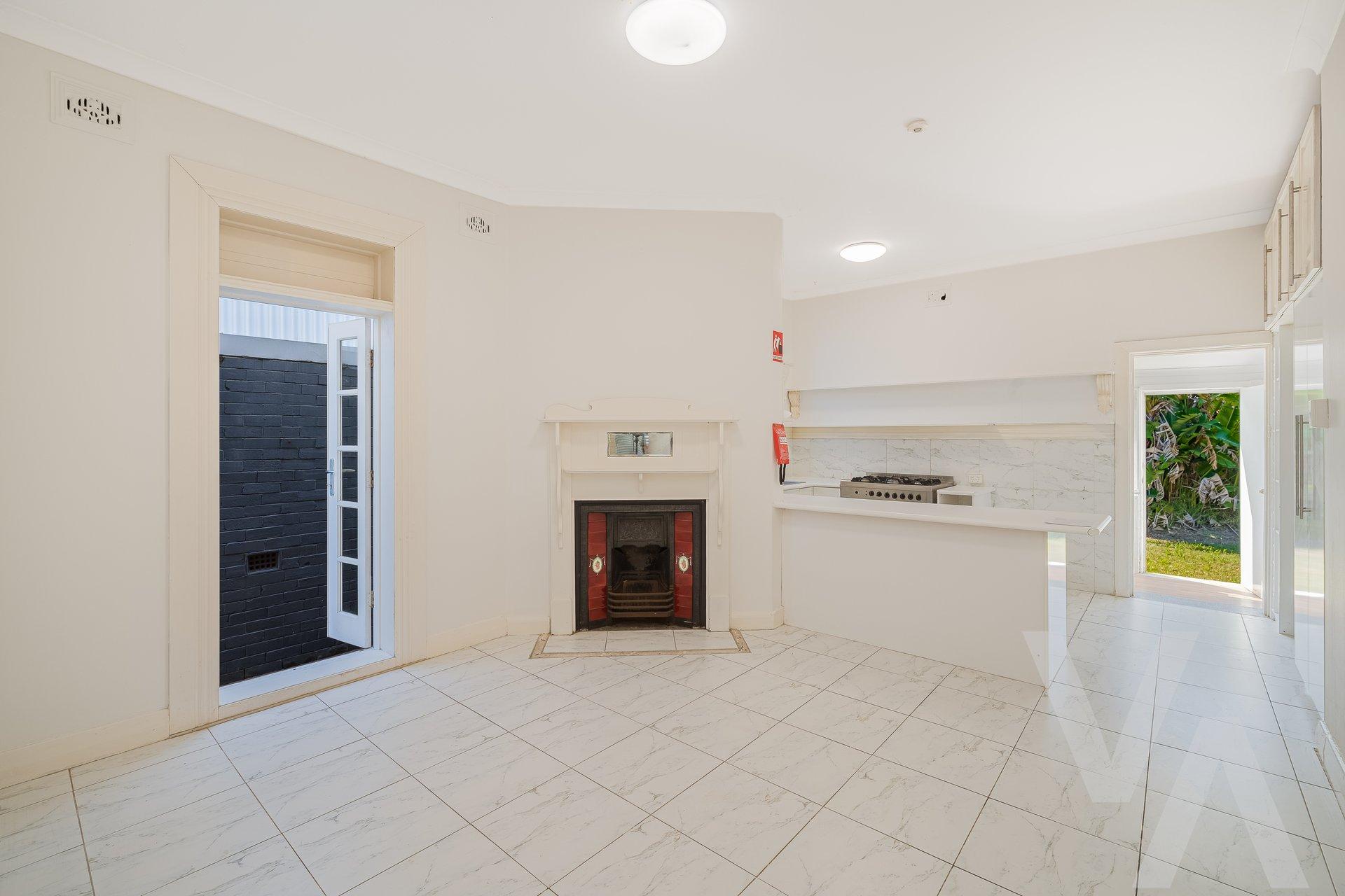 5 Stewart Avenue Hamilton East NSW