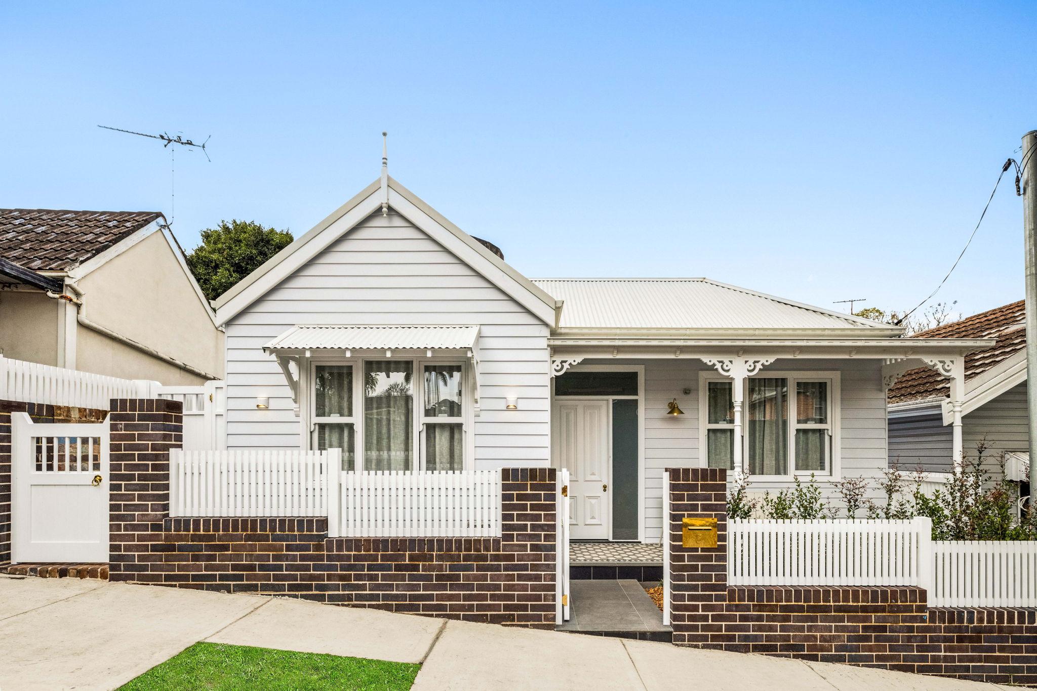 5 Young Street, Tempe NSW